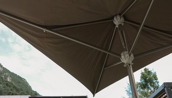 Ramonda Hotel